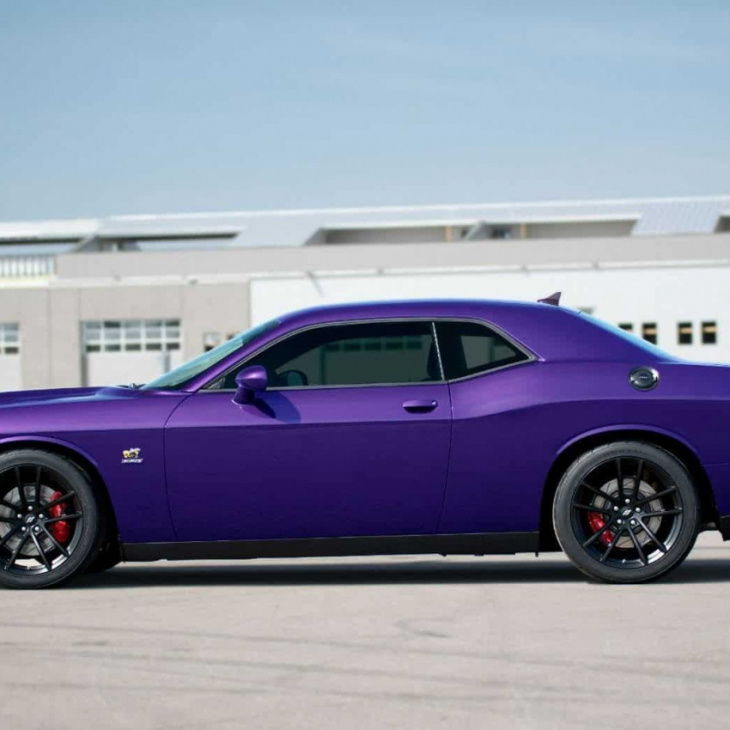 dodge charger & challenger bid adieu with seven last call heritage variants