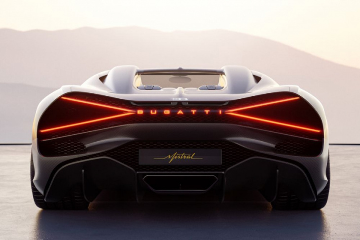 2024 bugatti mistral roadster has these 5 cool design details