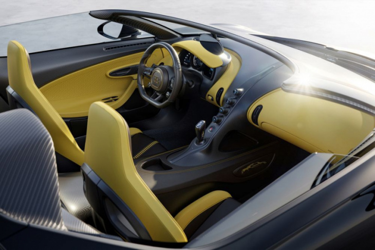 2024 bugatti mistral roadster revealed as brand's w-16 sendoff
