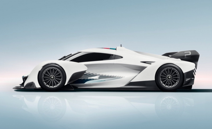 mclaren solus gt revealed as 10,000rpm v10 track-only weapon
