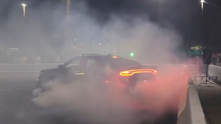 when a dodge charger hellcat burnout goes bad