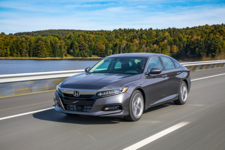 the best used honda accord years: models to hunt for and 1 to avoid