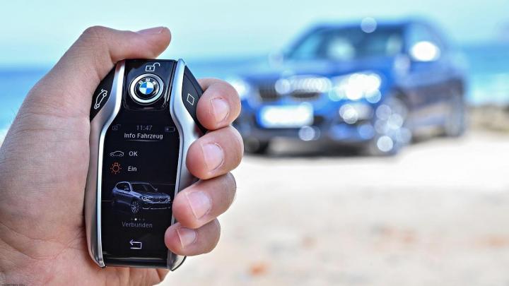 how to, travelling in a car with keyless entry: how to carry the spare key