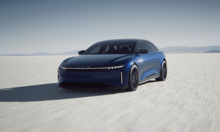 the lucid air sapphire is a mad electric super sedan
