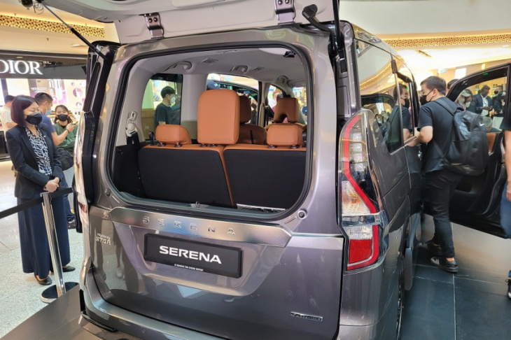 the nissan serena lifestyle with practicality included