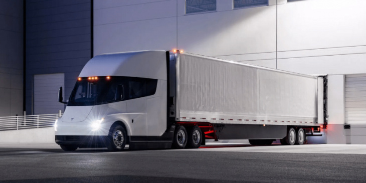 tesla semi currently not available for reservation