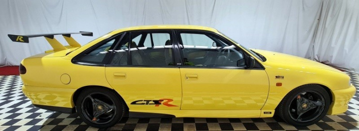 rare 1996 hsv gts-r surfaces for auction this weekend: the flying banana is back!