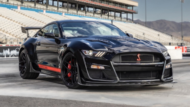 the shelby mustang gt500 code red is a 1,300bhp twin-turbo dragster