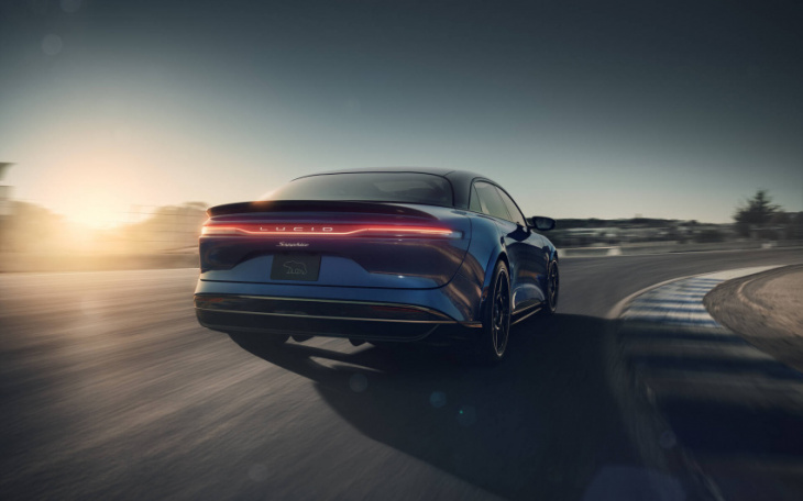 lucid air sapphire : a very special $300,000 special edition