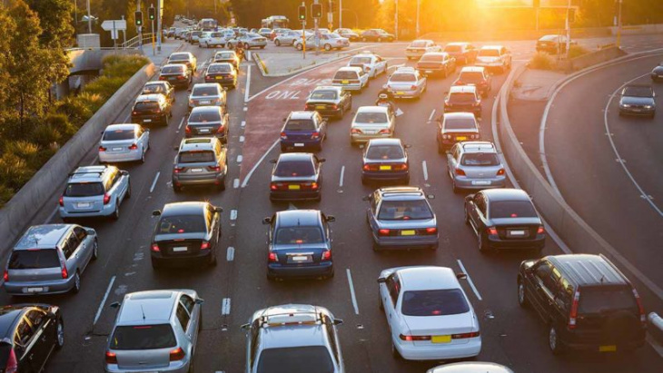 australia is failing on all three vehicle pollution controls