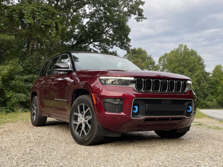 5 crucial jeep grand cherokee 4xe facts you need to know