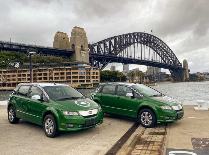 all new car sales must be electric by 2027 for sydney to meet climate targets, think tank says