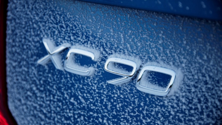 new electric volvo xc90 readies for launch this winter