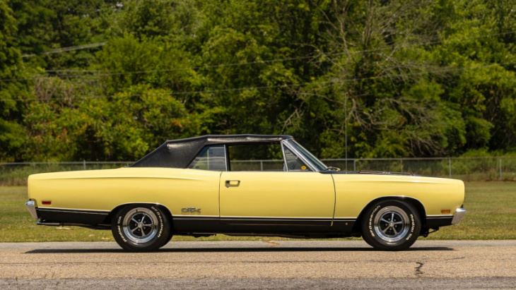 one of the best plymouth gtx convertibles selling at mecum's chicago auction