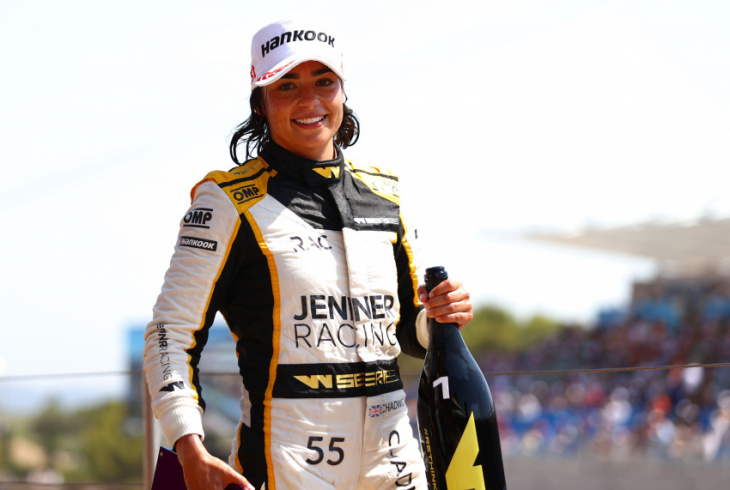w series champ jamie chadwick to test indy lights car with andretti