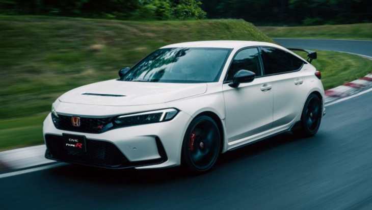 is the 2023 honda civic type r more powerful than a volkswagen golf r, subaru wrx and mercedes-amg a45? hot hatch rivals power outputs compared
