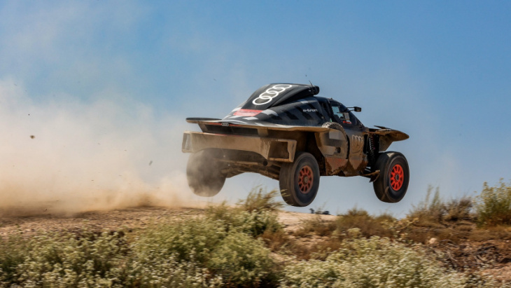 audi’s mad rs q e-tron off-road racer is now even quicker