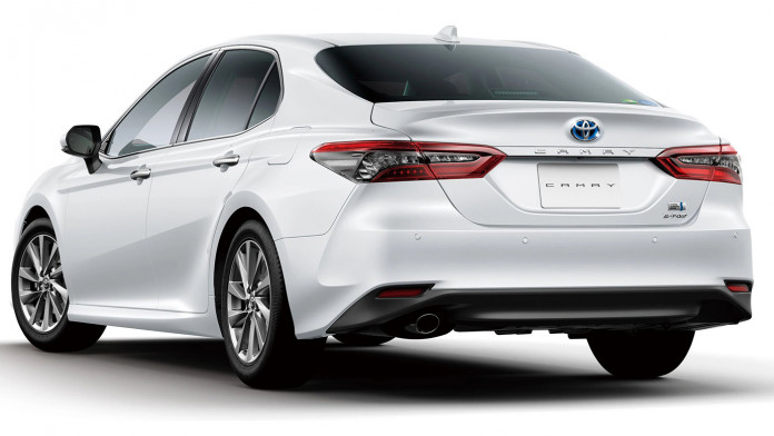 thailand sales of toyota camry and honda accord dominated by hybrids