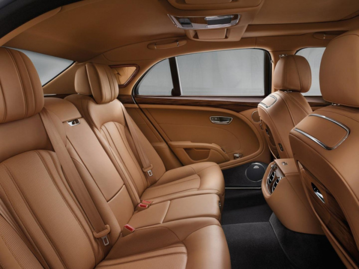 is the bentley mulsanne good for new drivers? here’s our verdict.