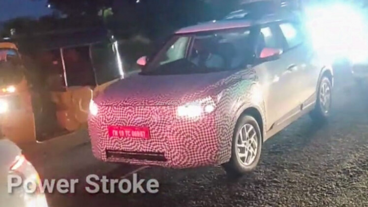 android, mahindra xuv400 electric sunroof spied – new spy shots