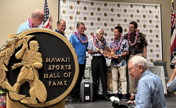 drag racer roland leong inducted into hawaii sports hall of fame