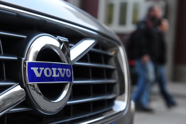volvo plug-in car sales drops massively last august — is it still supply issue related?