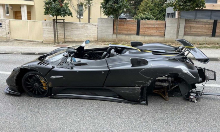 watch: rare zonda hp barchetta painfully grinds to halt in accident 