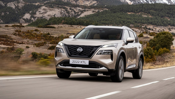 new nissan x-trail: revitalised suv features e-power