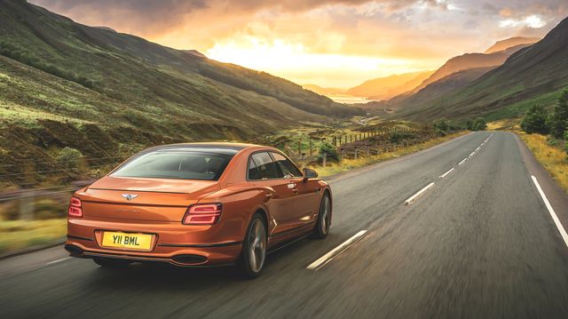 2023 bentley flying spur speed comes exclusively with 6.0-liter w-12