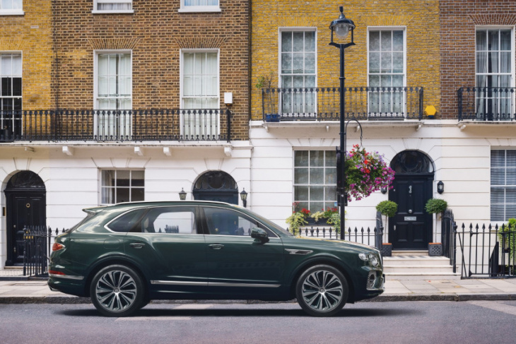 bentley unleashes the flying spur speed - 635 ps, awd, 0 - 100 in 3.8 seconds