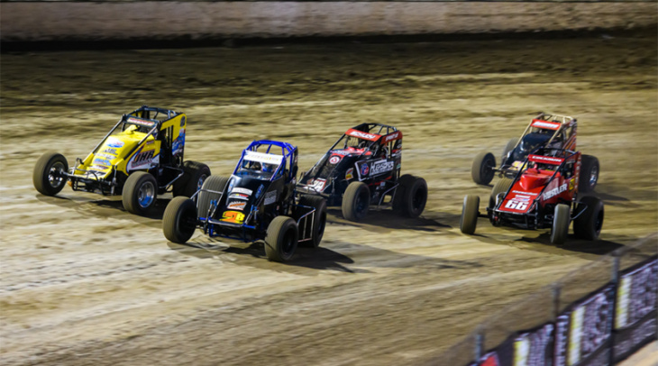 xtreme outlaw sprints head to illinois for doubleheader