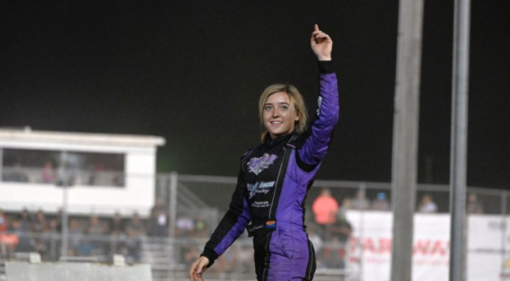 kuehl stays cool, collects checkers at super nationals