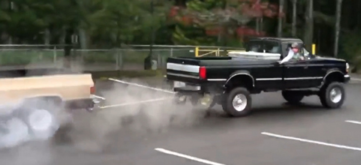 chevy truck vs ford truck tug of war