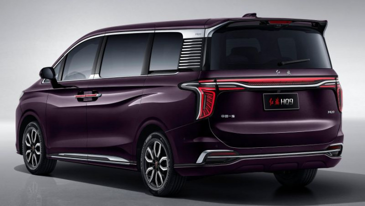 china's lexus lm and toyota alphard fighter, hongqi hq9 is here to shake up the market