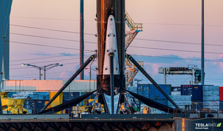 spacex, firefly aerospace targeting three rocket launches in two days