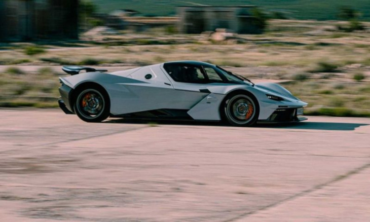 ktm x-bow gt-xr debuts as a road legal track toy with audi power