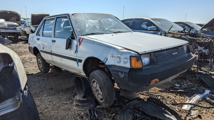 1984 toyota corolla diesel is junkyard treasure