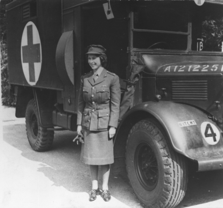 queen elizabeth ii pitched in during the war as a mechanic