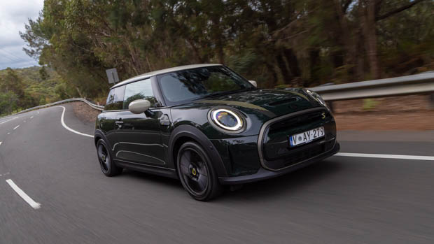 android, mini cooper se resolute edition 2023 review