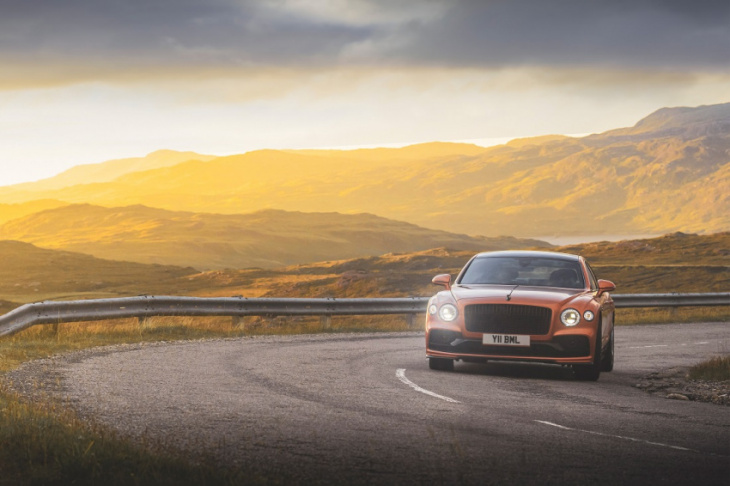 bentley flying spur speed launched