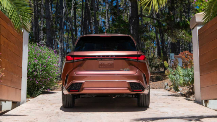 2023 lexus rx first drive review: boring no more