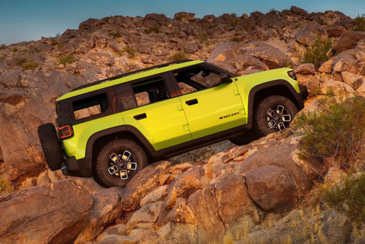 news roundup: jeep’s big ev plans, tyre extinguishers strike again, and more