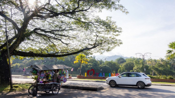 photojournalist annice lyn explores malaysia with porsche cayenne