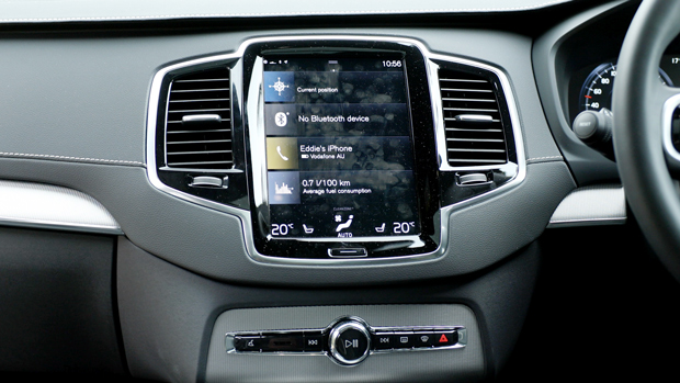 android, volvo xc90 recharge phev 2022 review