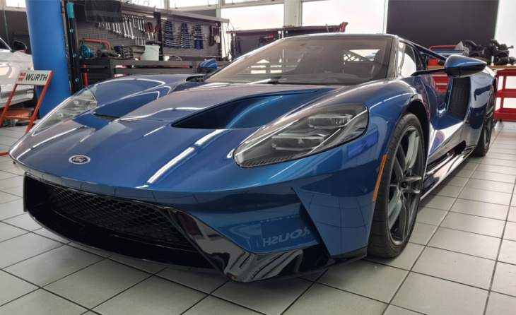 awesome photos from ford’s performance centre – including the only 2020 ford gt in africa