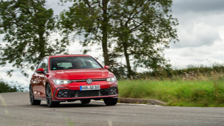 volkswagen golf gti mk8 review – the quintessential hot hatchback, but is it the best?
