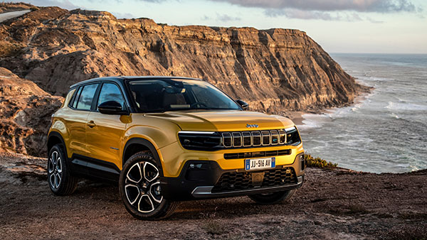 jeep reveals 3 new all-electric suvs - avenger, recon & wagoneer s
