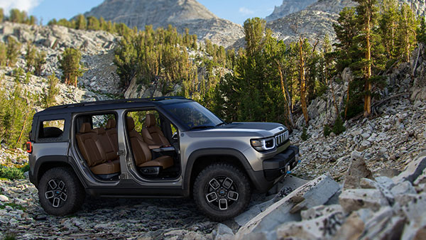 jeep reveals 3 new all-electric suvs - avenger, recon & wagoneer s