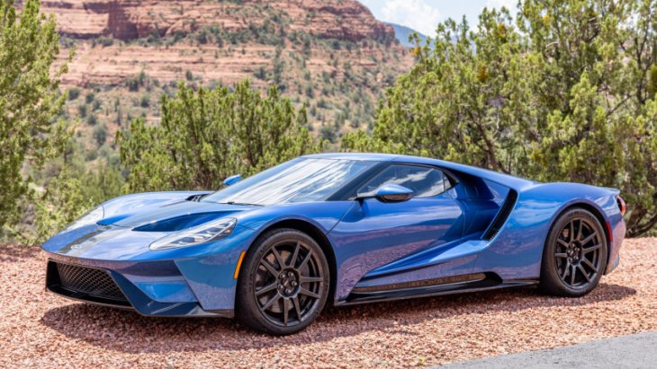 someone's selling this ford gt with *50,000* miles on the clock