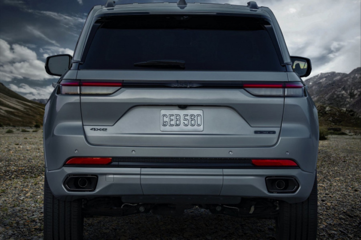android, jeep debuts 2023 grand cherokee 4xe 30th anniversary edition